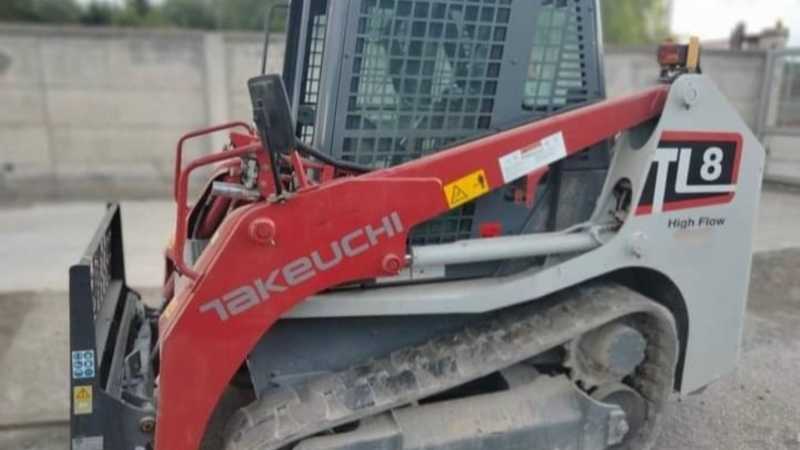 OmecoHub - TAKEUCHI TL8