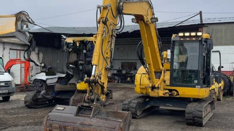 OmecoHub - KOMATSU PC88MR-8