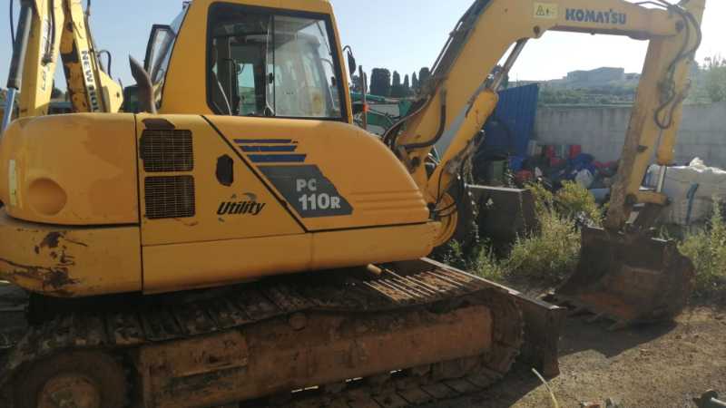 OmecoHub - KOMATSU PC110R