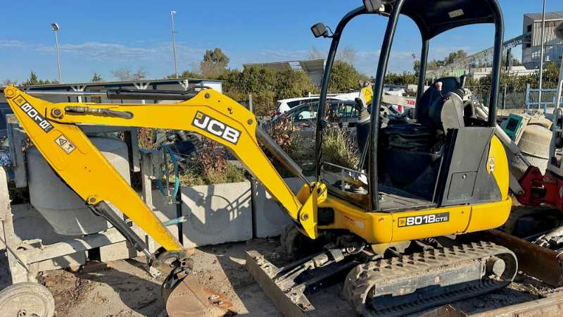 OmecoHub - JCB 8018CTS