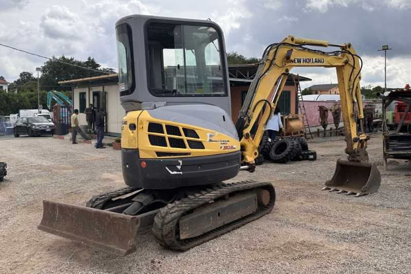 OmecoHub - Immagine NEW HOLLAND E30.2C