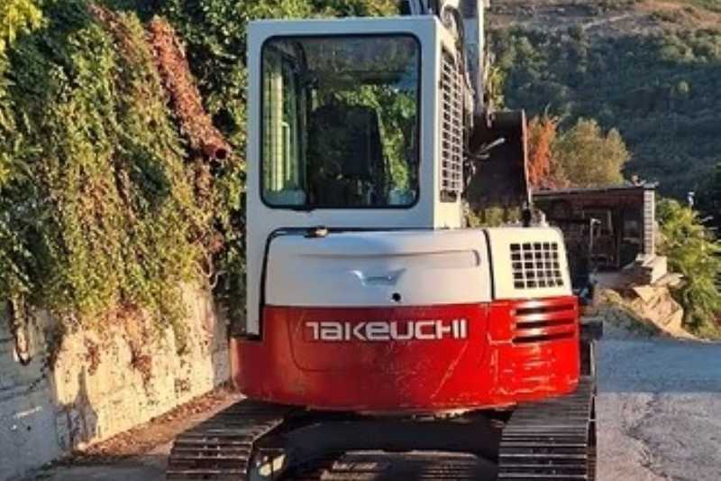 OmecoHub - Immagine TAKEUCHI TB53FR