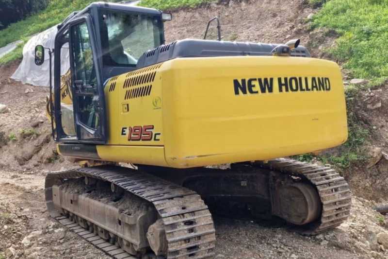 OmecoHub - Immagine NEW HOLLAND E195C