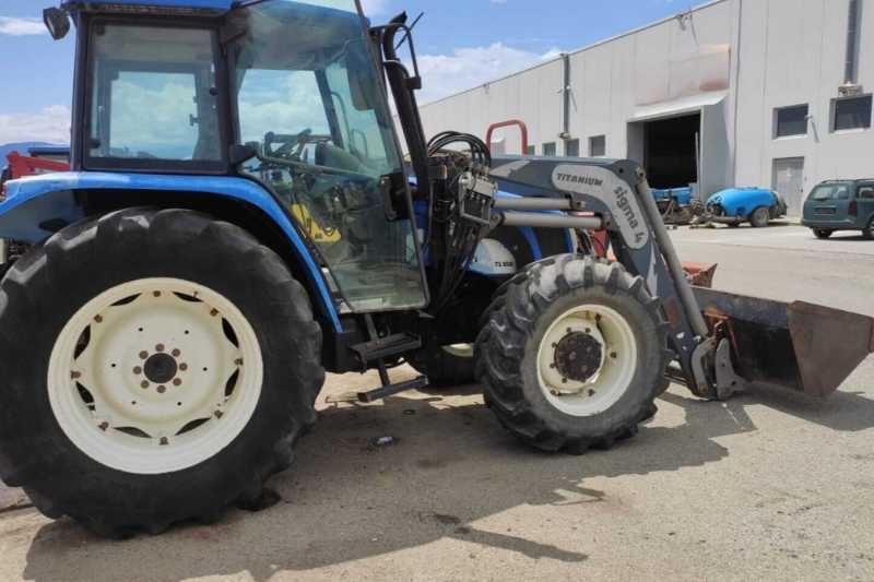 OmecoHub - Immagine NEW HOLLAND TL100