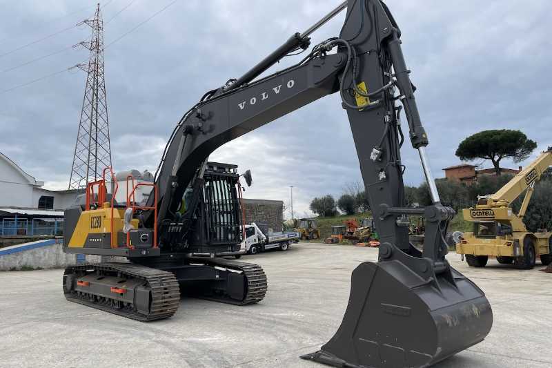 OmecoHub - Immagine VOLVO EC230FNL