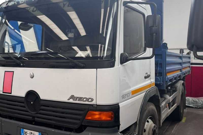 OmecoHub - Immagine MERCEDES ATEGO1517