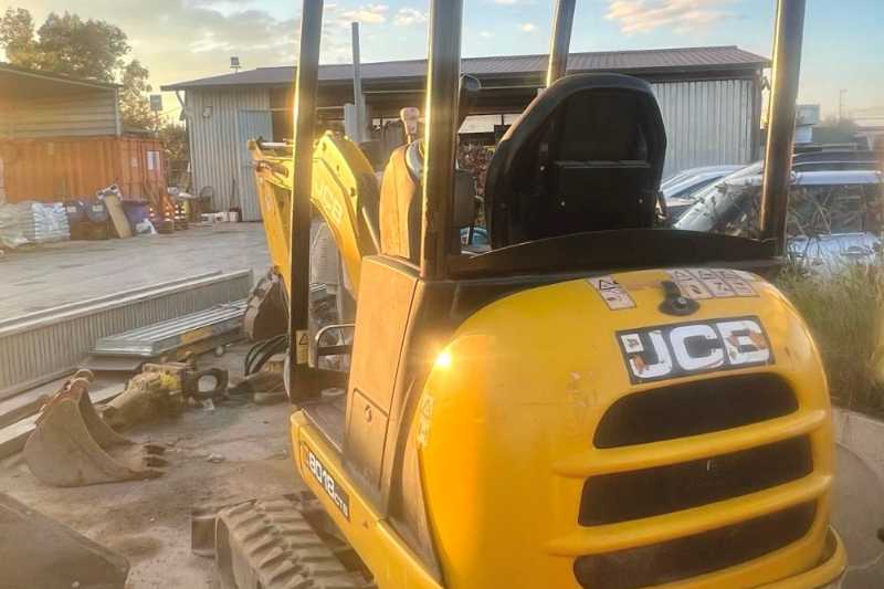 OmecoHub - Immagine JCB 8018CTS